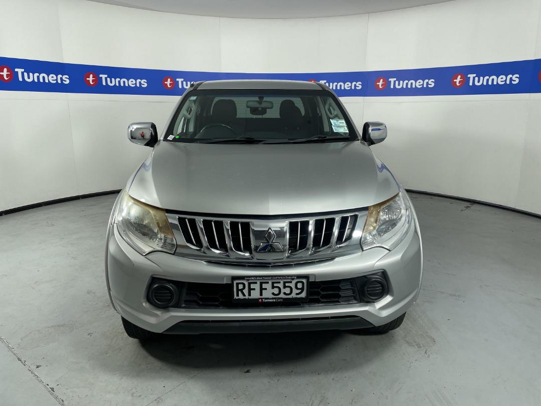 Photo '2' of Mitsubishi Triton Photo '2' of Mitsubishi Triton