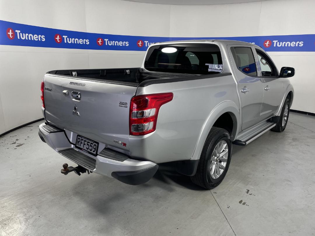 Photo '7' of Mitsubishi Triton Photo '7' of Mitsubishi Triton