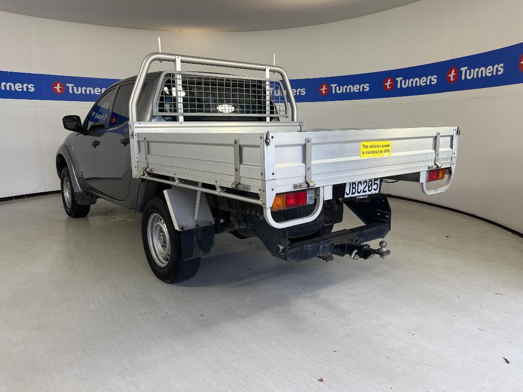 Photo '5' of Mitsubishi Triton