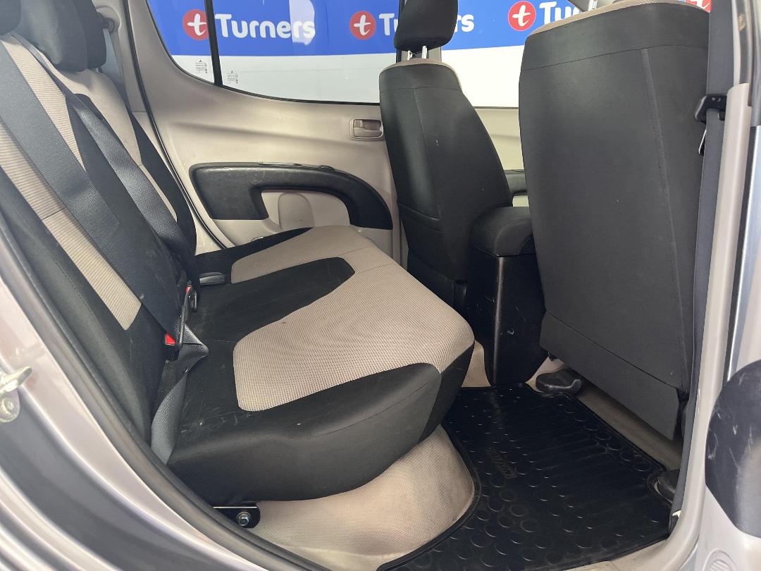 Photo '20' of Mitsubishi Triton