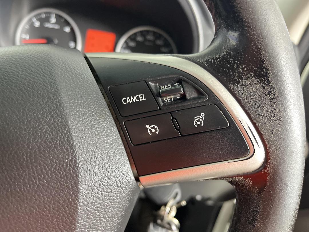 Photo '26' of Mitsubishi Triton