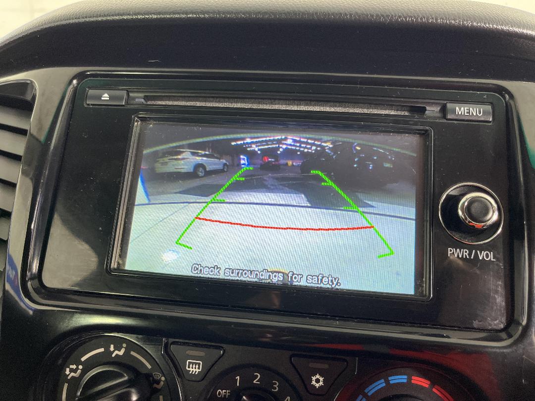 Photo '28' of Mitsubishi Triton