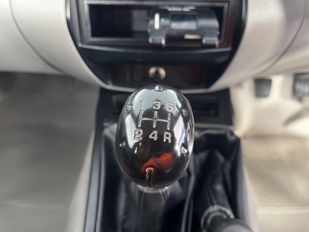 Photo '28' of Mitsubishi Triton