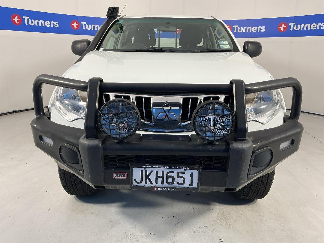 Photo '2' of Mitsubishi Triton Photo '2' of Mitsubishi Triton