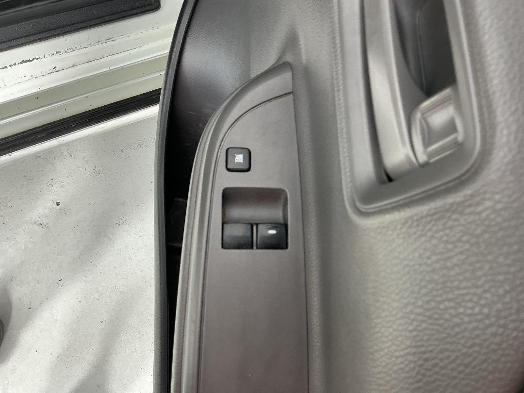 Photo '23' of Mitsubishi Triton Photo '23' of Mitsubishi Triton