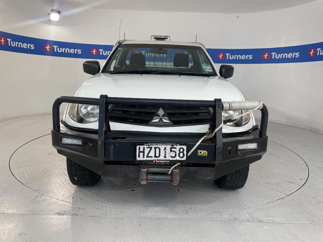 Photo '2' of Mitsubishi Triton Photo '2' of Mitsubishi Triton