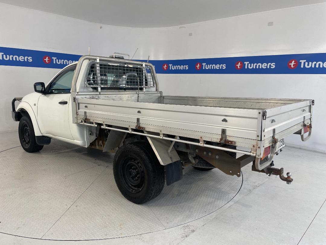 Photo '5' of Mitsubishi Triton Photo '5' of Mitsubishi Triton