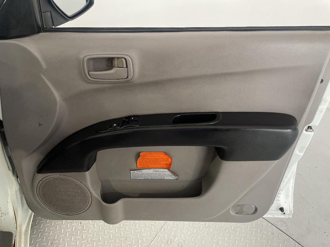 Photo '15' of Mitsubishi Triton Photo '15' of Mitsubishi Triton