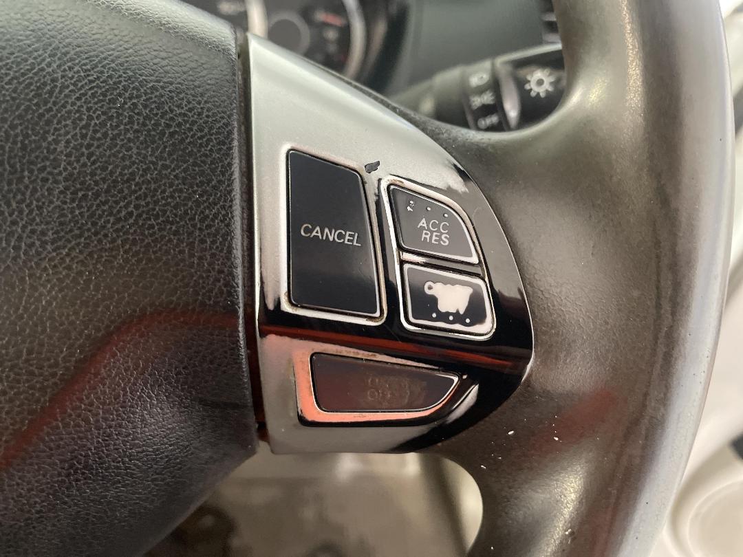 Photo '23' of Mitsubishi Triton Photo '23' of Mitsubishi Triton