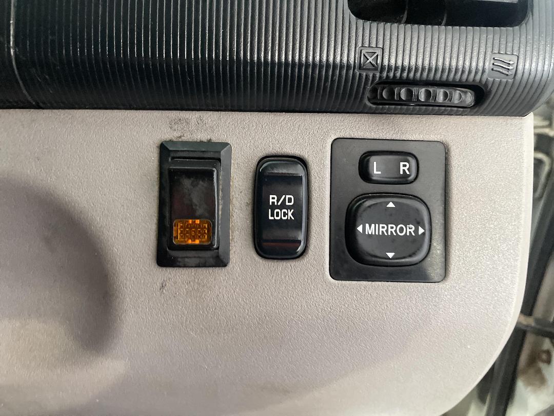 Photo '22' of Mitsubishi Triton Photo '22' of Mitsubishi Triton