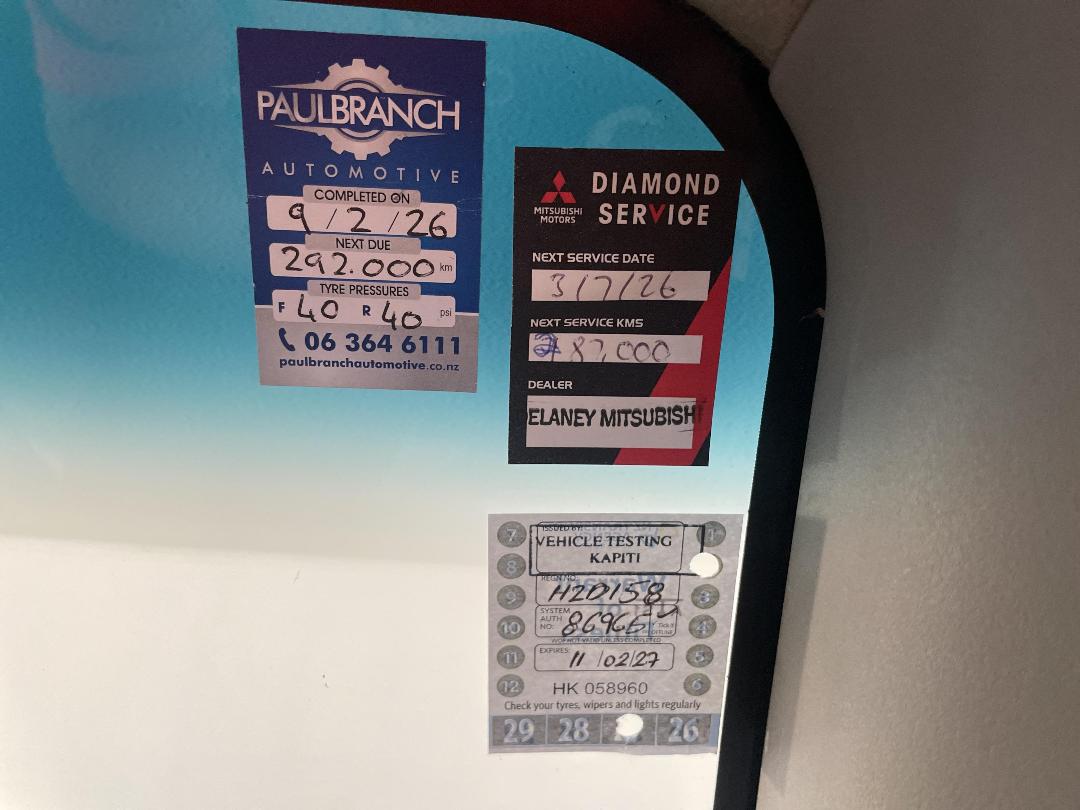 Photo '29' of Mitsubishi Triton Photo '29' of Mitsubishi Triton