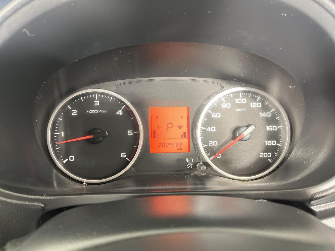 Photo '21' of Mitsubishi Triton