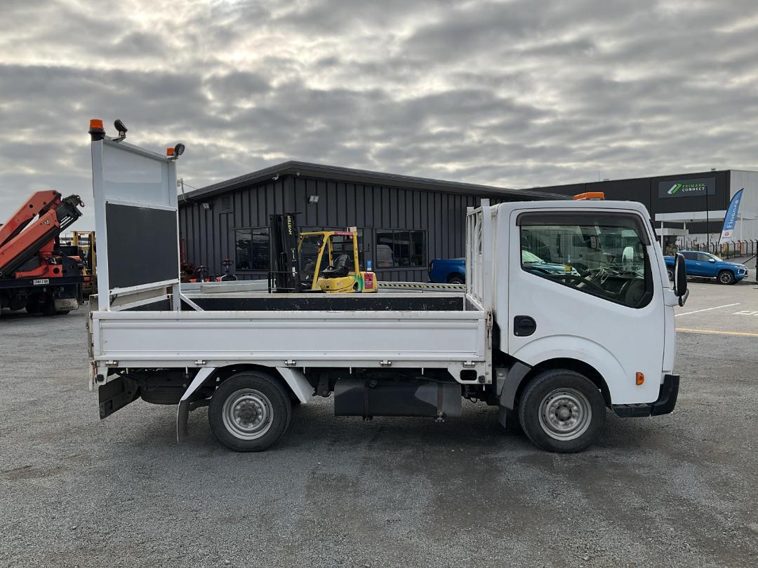 Photo '3' of Nissan Atlas Traffic Management Photo '3' of Nissan Atlas Traffic Management