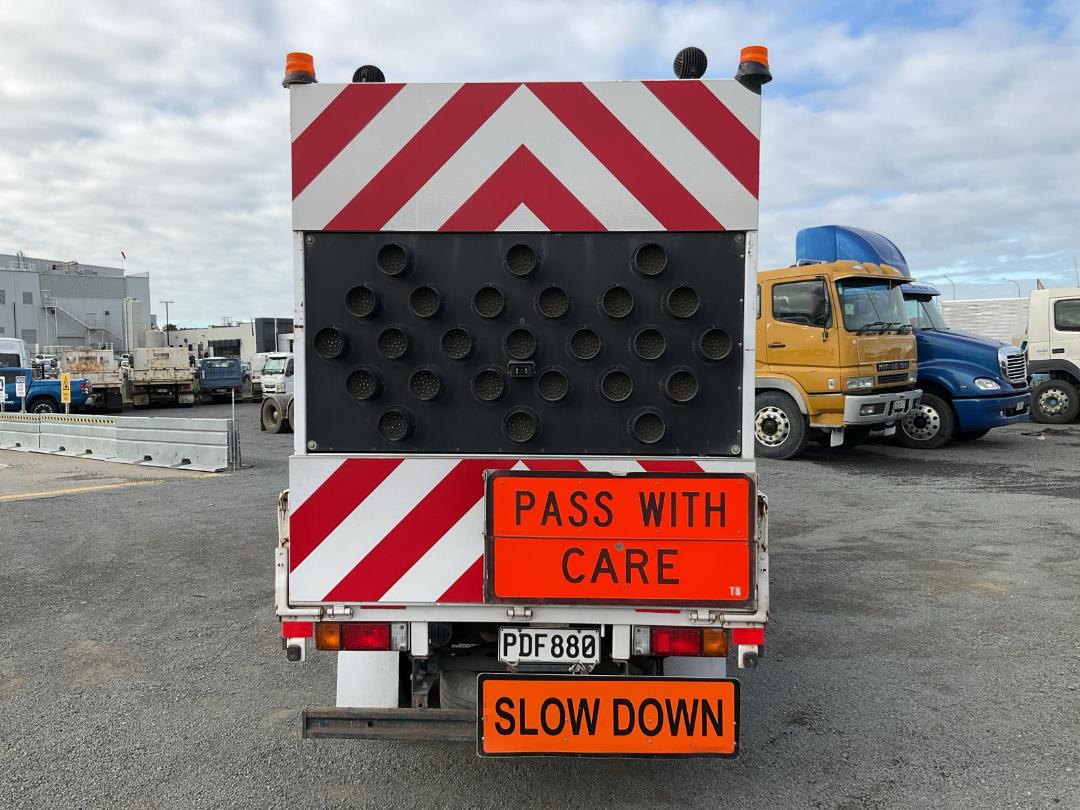 Photo '5' of Nissan Atlas Traffic Management Photo '5' of Nissan Atlas Traffic Management