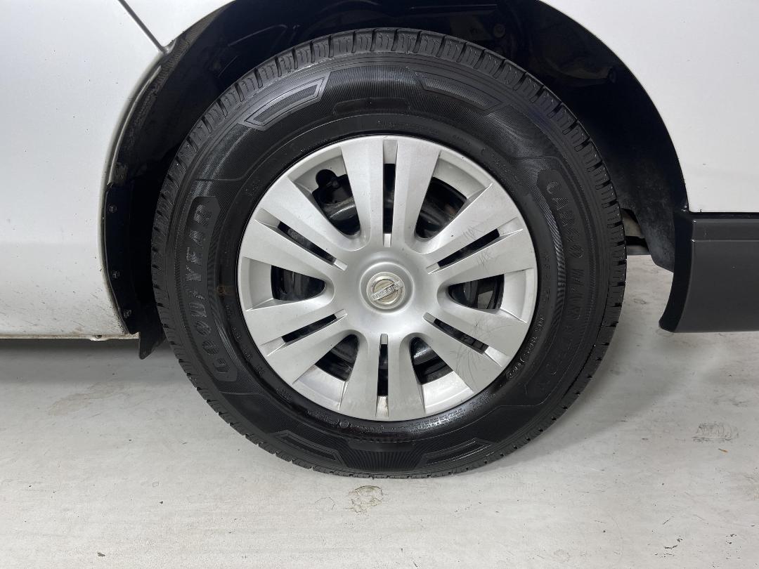 Photo '9' of Nissan Caravan Photo '9' of Nissan Caravan