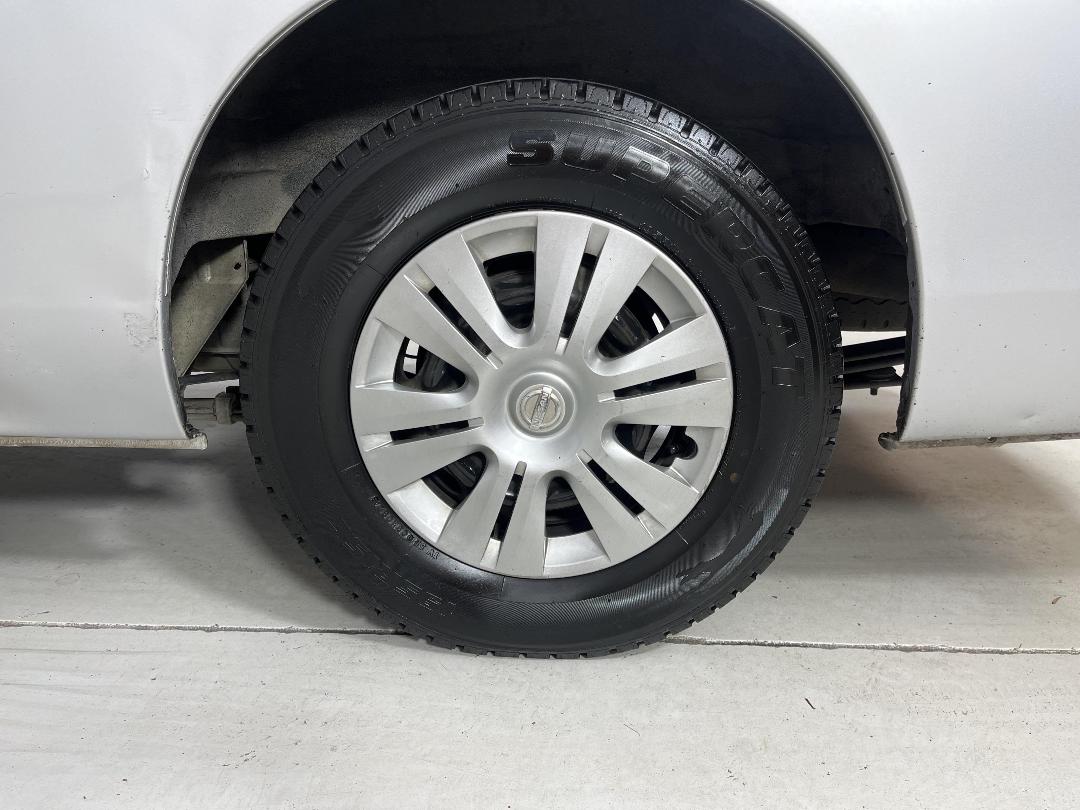 Photo '11' of Nissan Caravan Photo '11' of Nissan Caravan