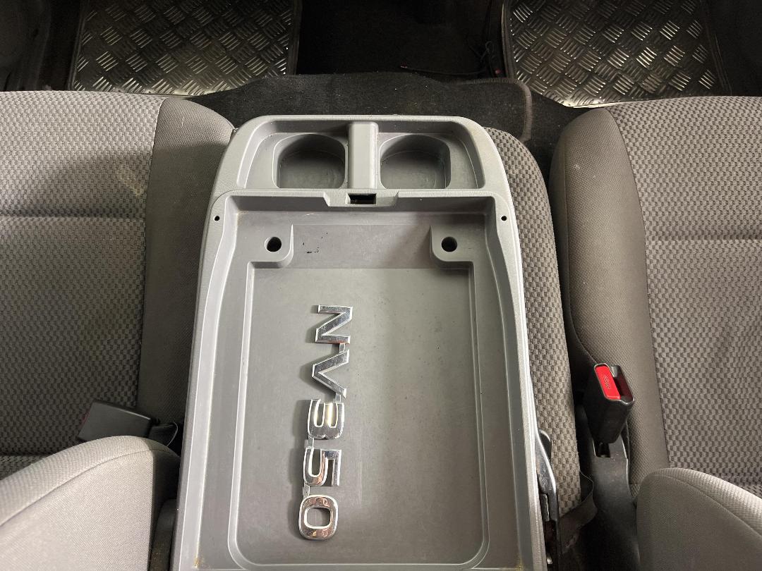 Photo '22' of Nissan Caravan Photo '22' of Nissan Caravan