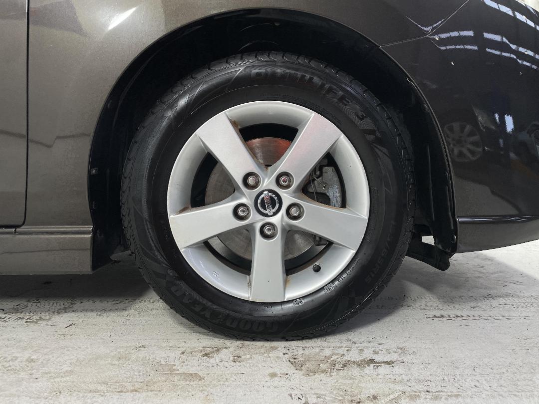 Photo '9' of Nissan Lafesta