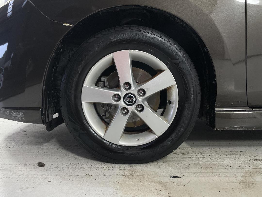 Photo '10' of Nissan Lafesta