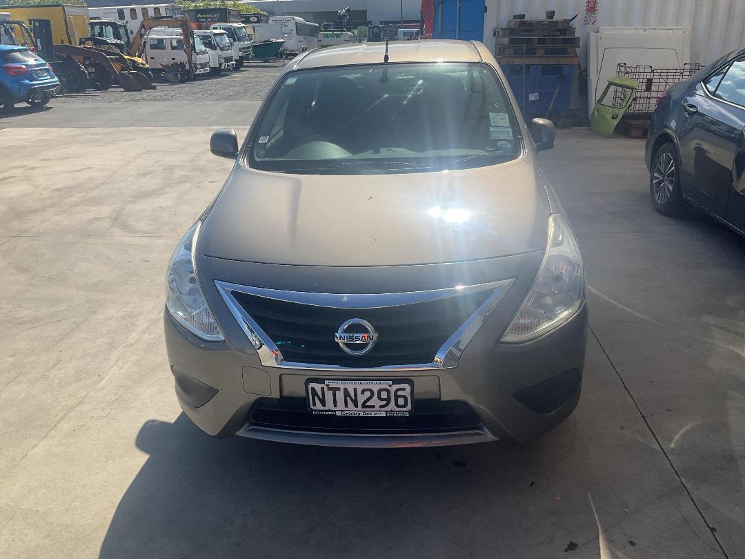 Photo '2' of Nissan Latio