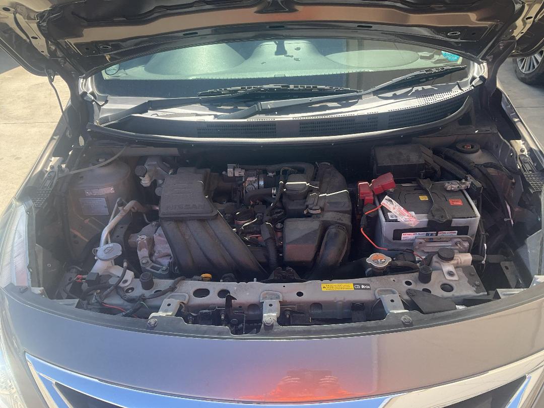 Photo '14' of Nissan Latio