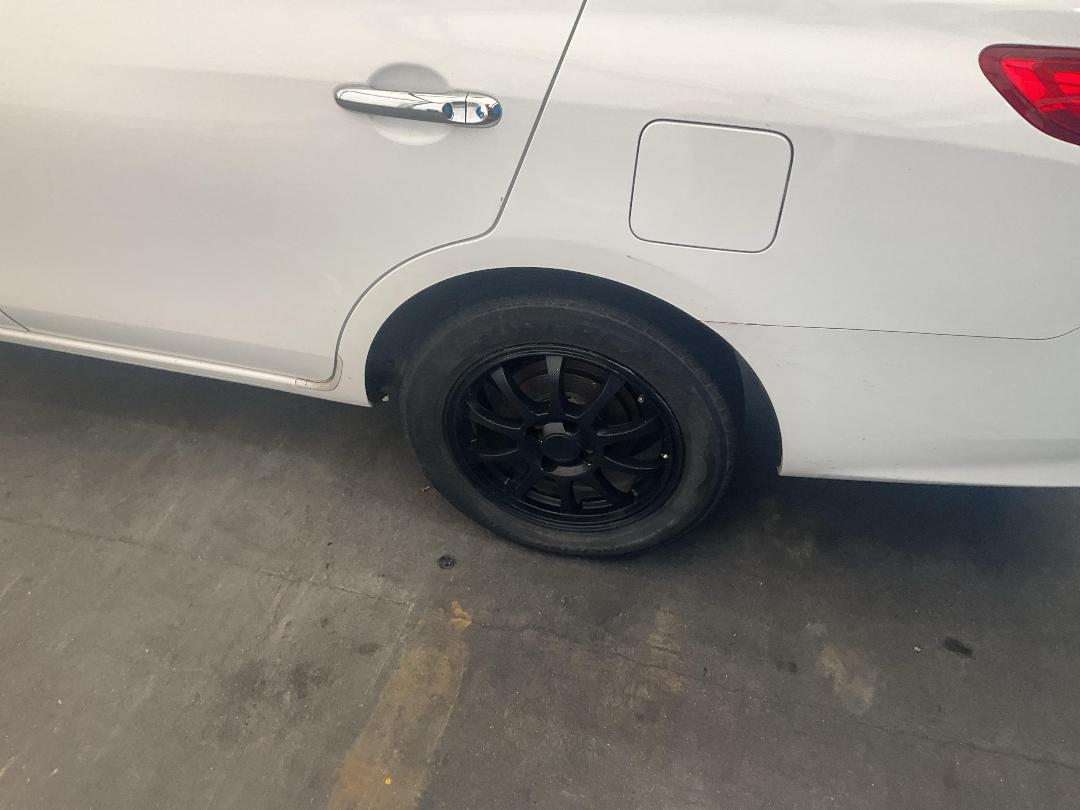 Photo '10' of Nissan Latio Photo '10' of Nissan Latio