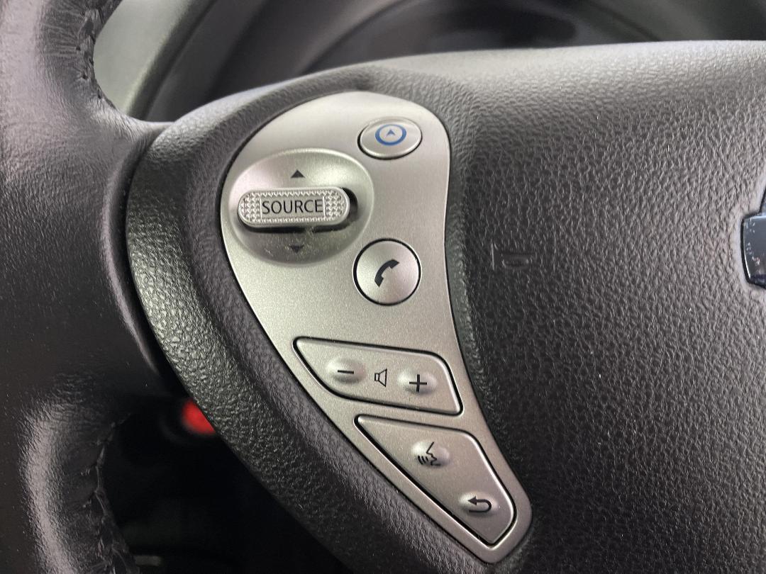 Photo '26' of Nissan Leaf