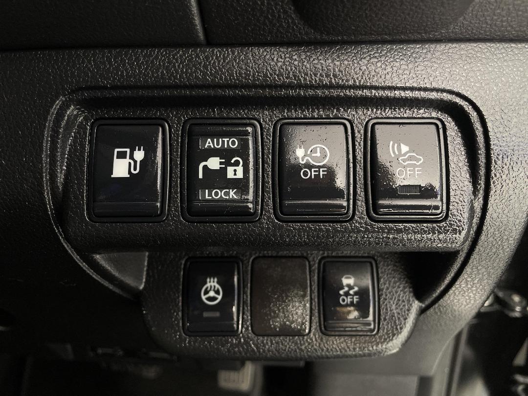 Photo '23' of Nissan Leaf