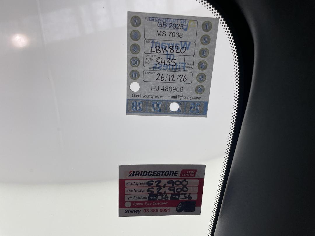 Photo '31' of Nissan Leaf