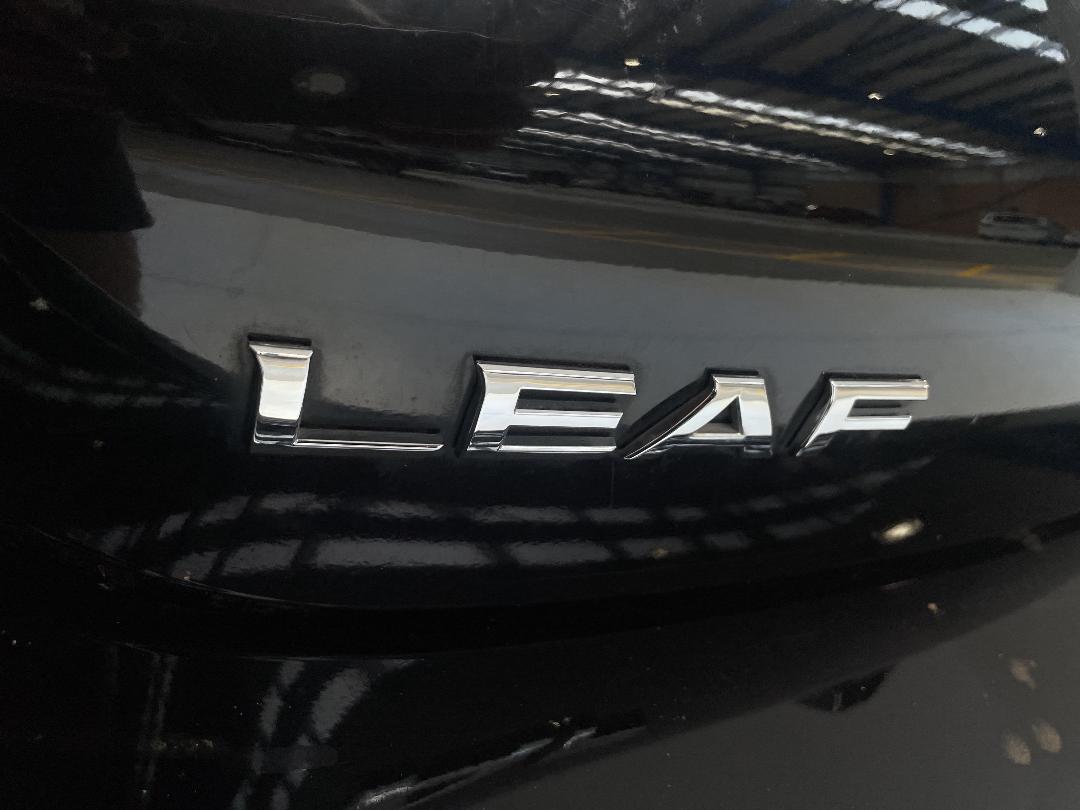 Photo '36' of Nissan Leaf