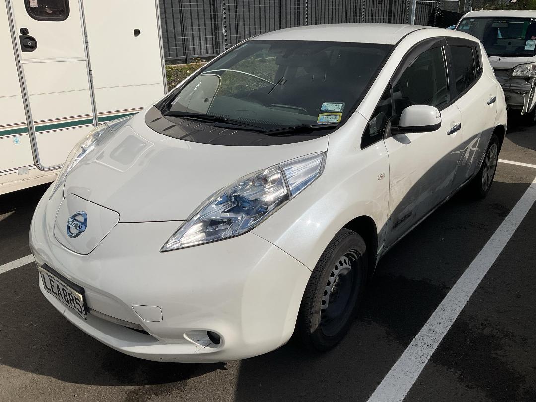 Photo '4' of Nissan Leaf