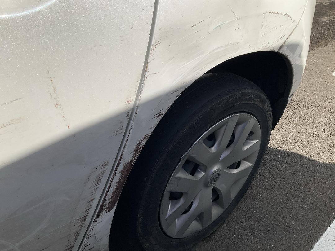 Photo '8' of Nissan Leaf