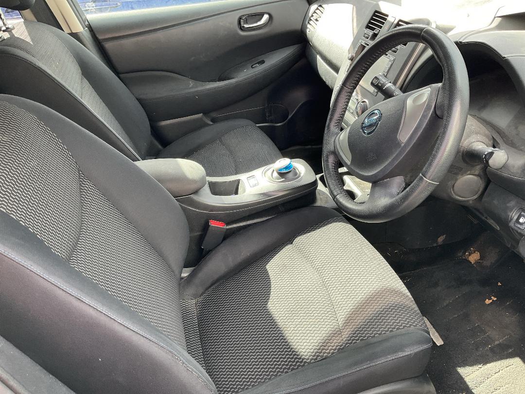 Photo '14' of Nissan Leaf