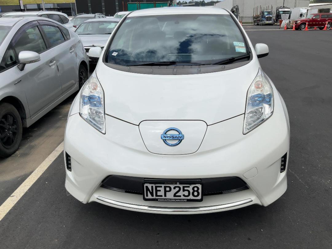 Photo '2' of Nissan Leaf