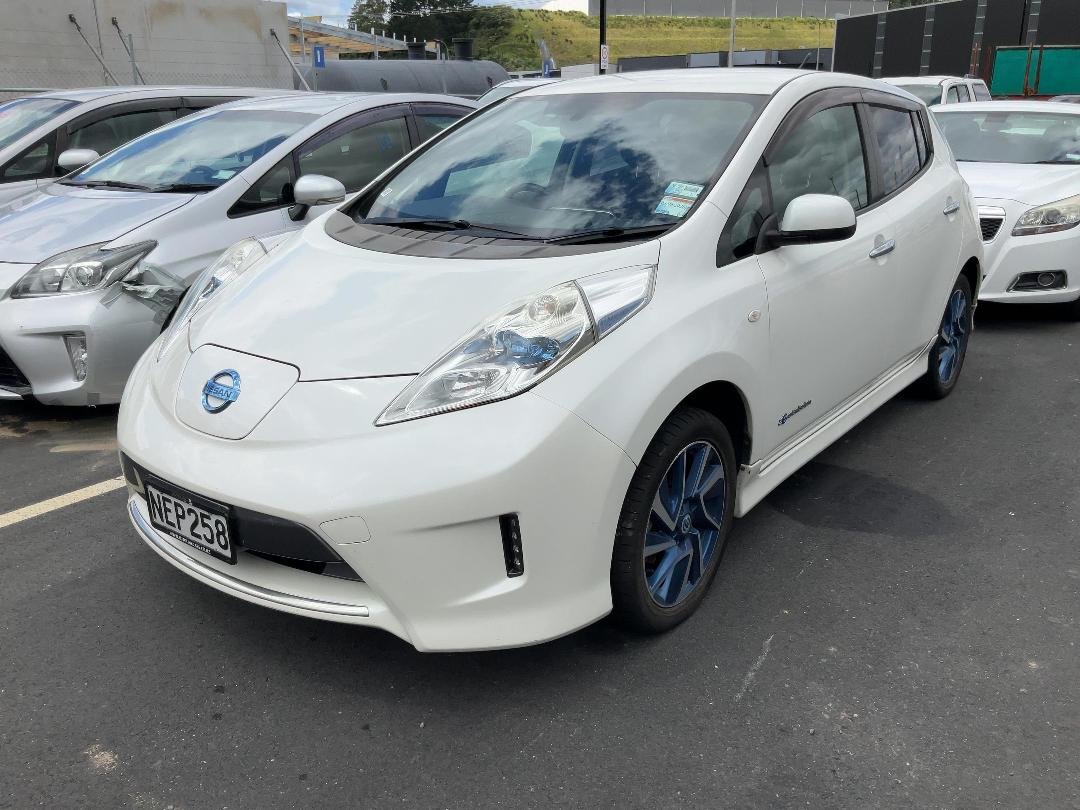 Photo '3' of Nissan Leaf