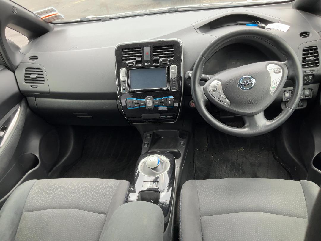 Photo '11' of Nissan Leaf
