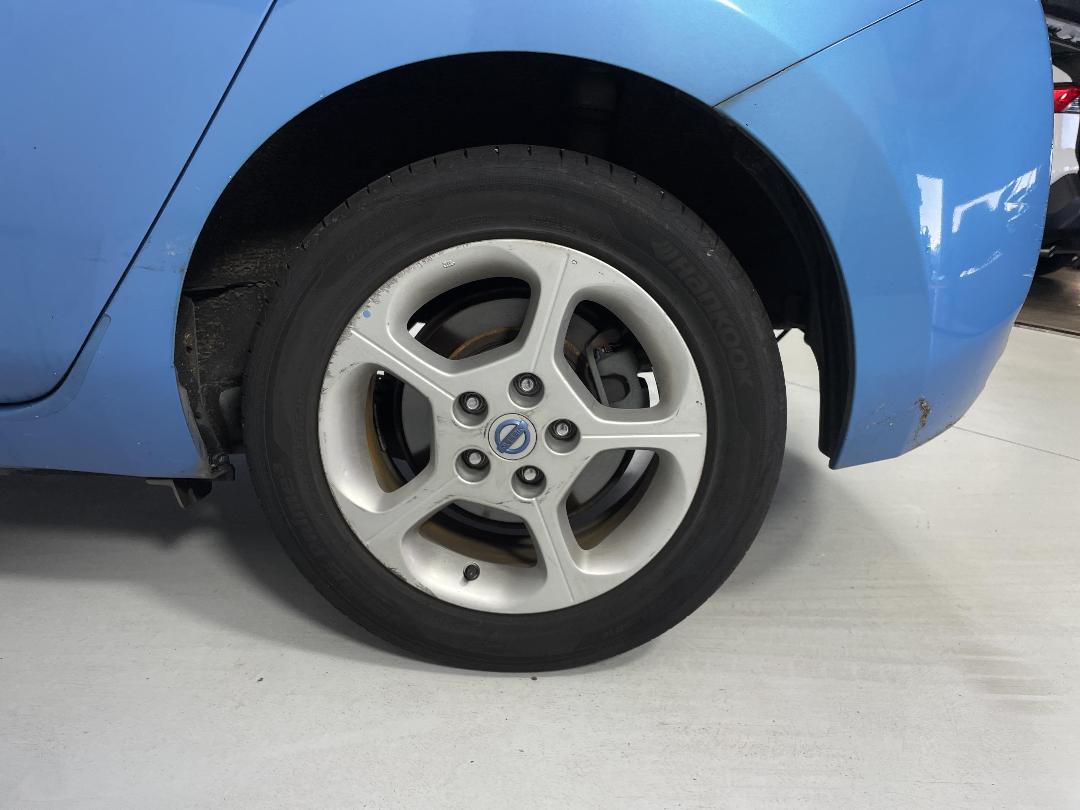 Photo '9' of Nissan Leaf