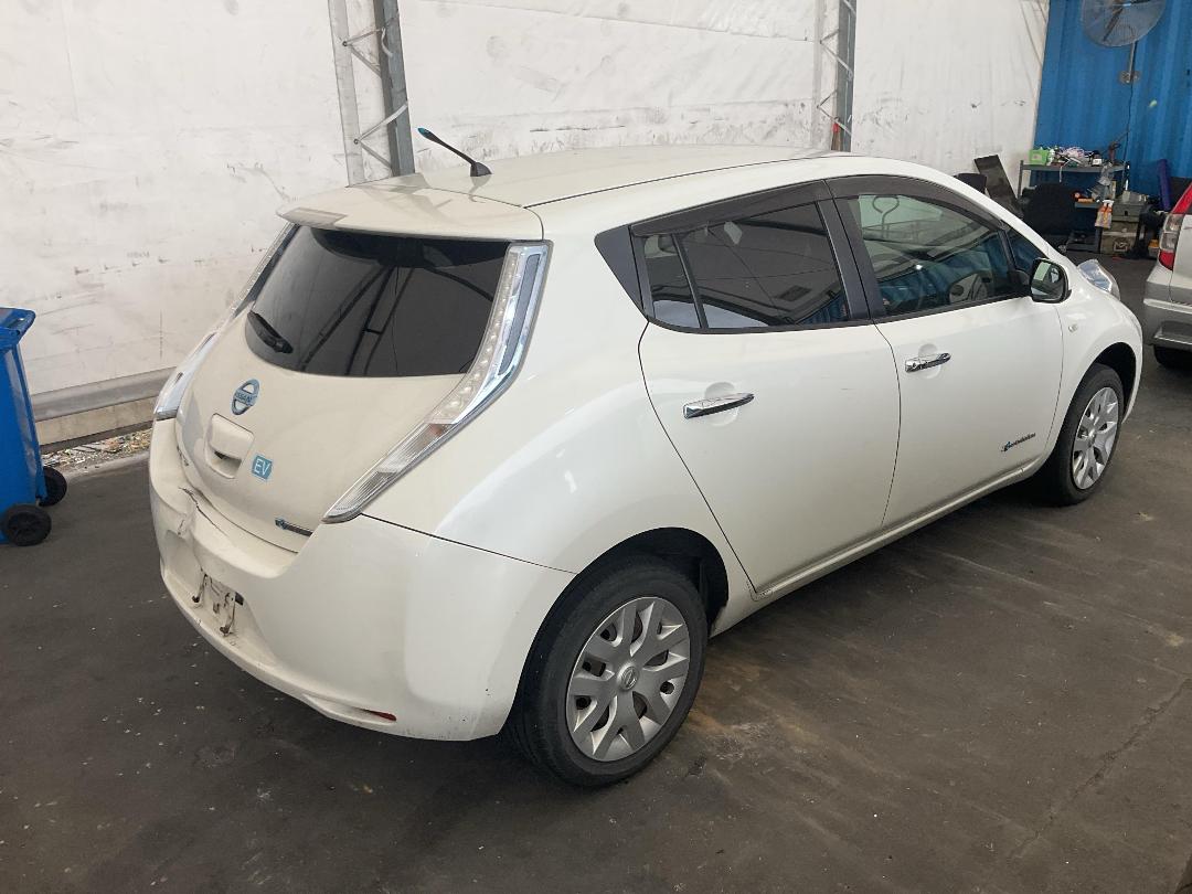 Photo '14' of Nissan Leaf