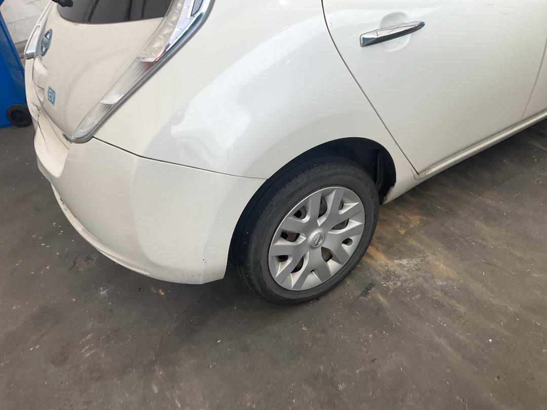 Photo '15' of Nissan Leaf