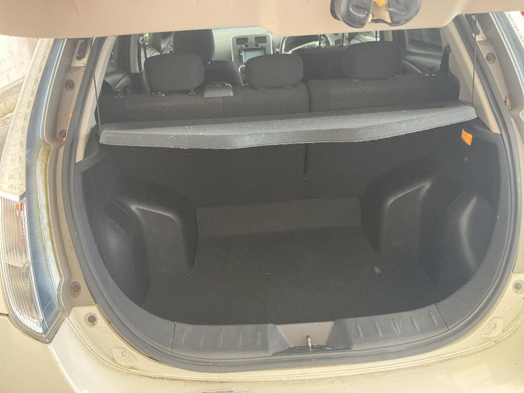 Photo '24' of Nissan Leaf