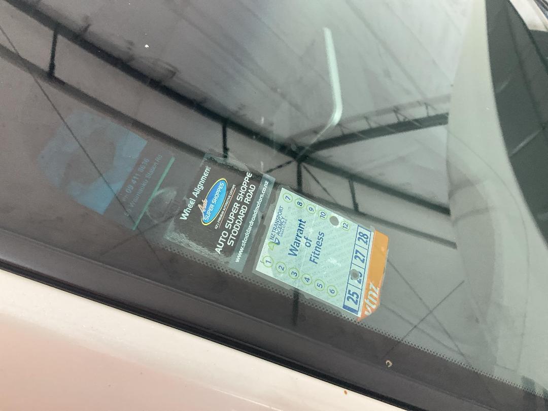 Photo '25' of Nissan Leaf