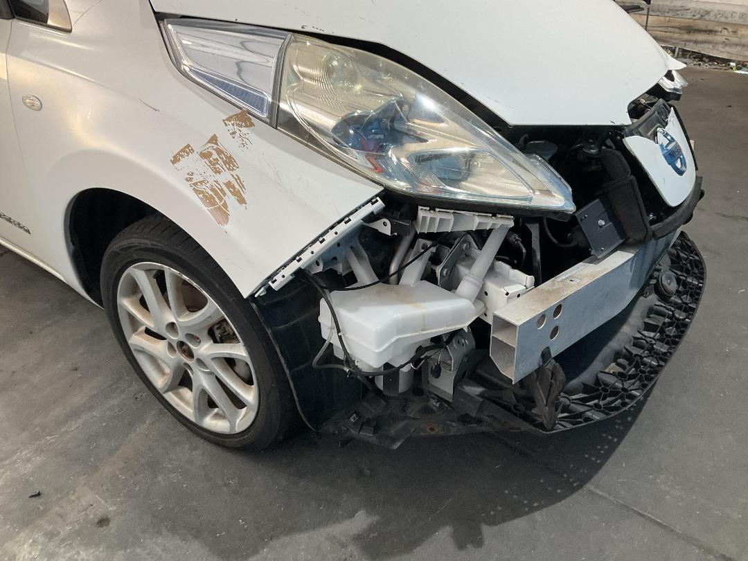 Photo '3' of Nissan Leaf Zero Emission