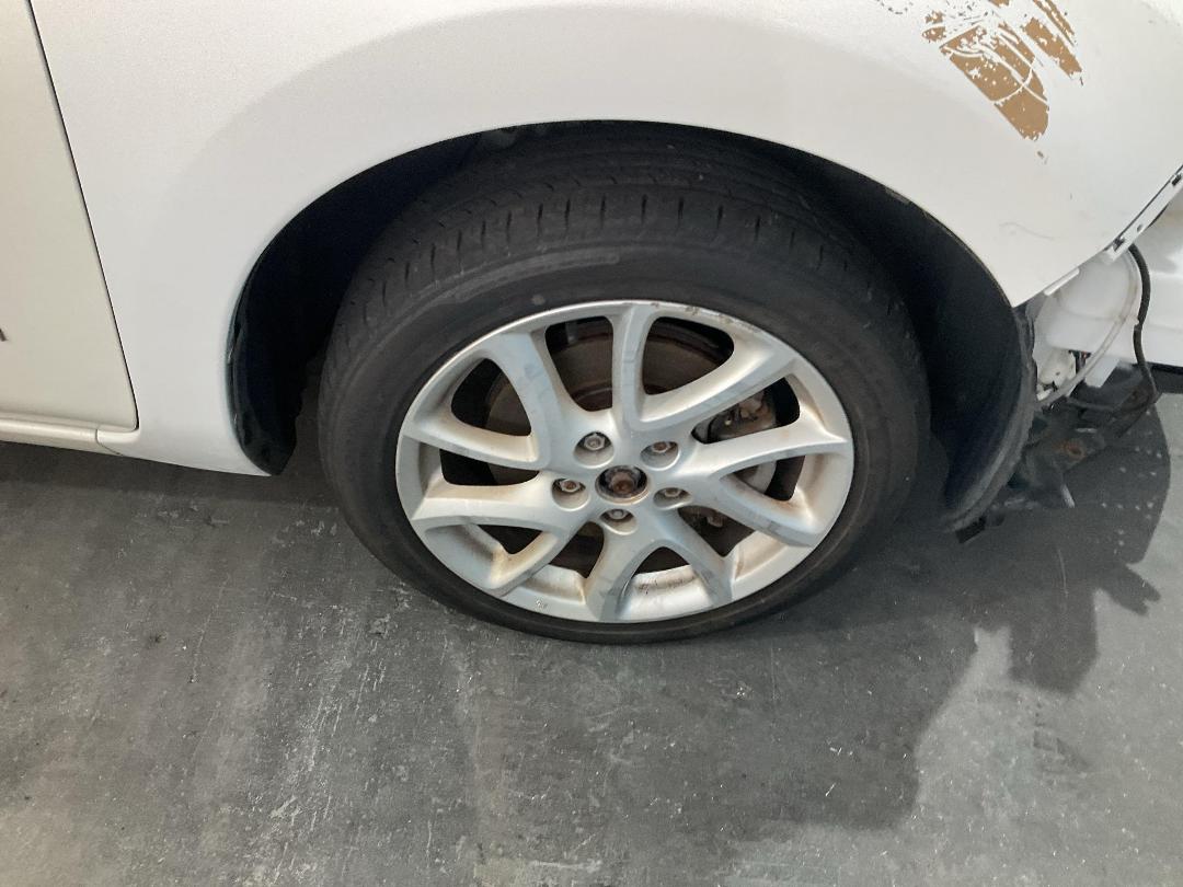 Photo '2' of Nissan Leaf Zero Emission