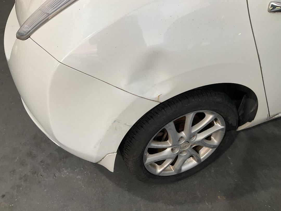 Photo '16' of Nissan Leaf Zero Emission