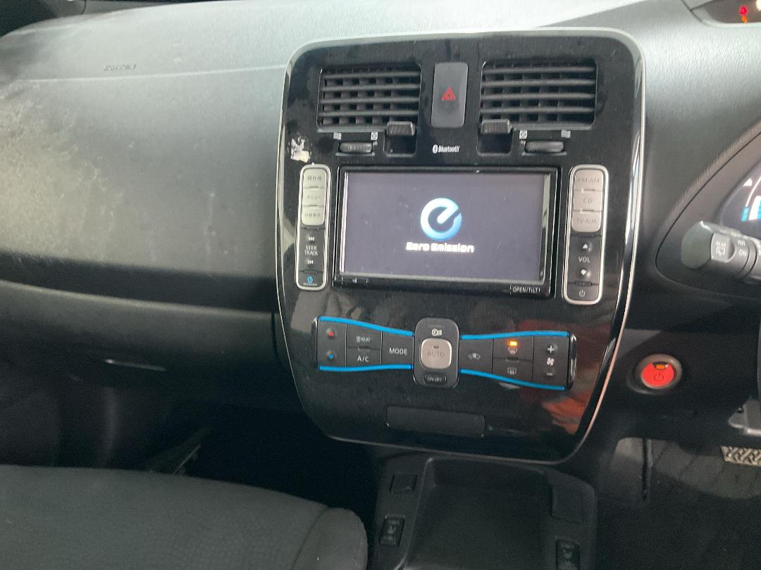 Photo '23' of Nissan Leaf Zero Emission