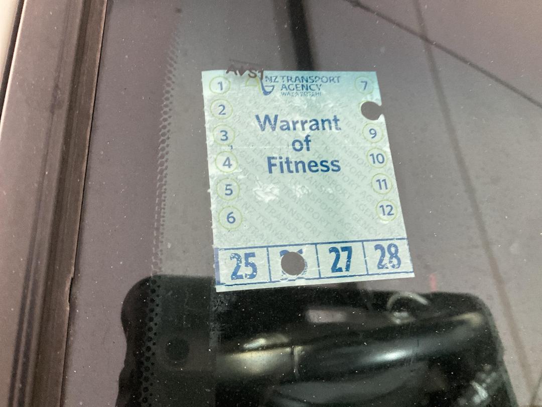 Photo '25' of Nissan Leaf Zero Emission