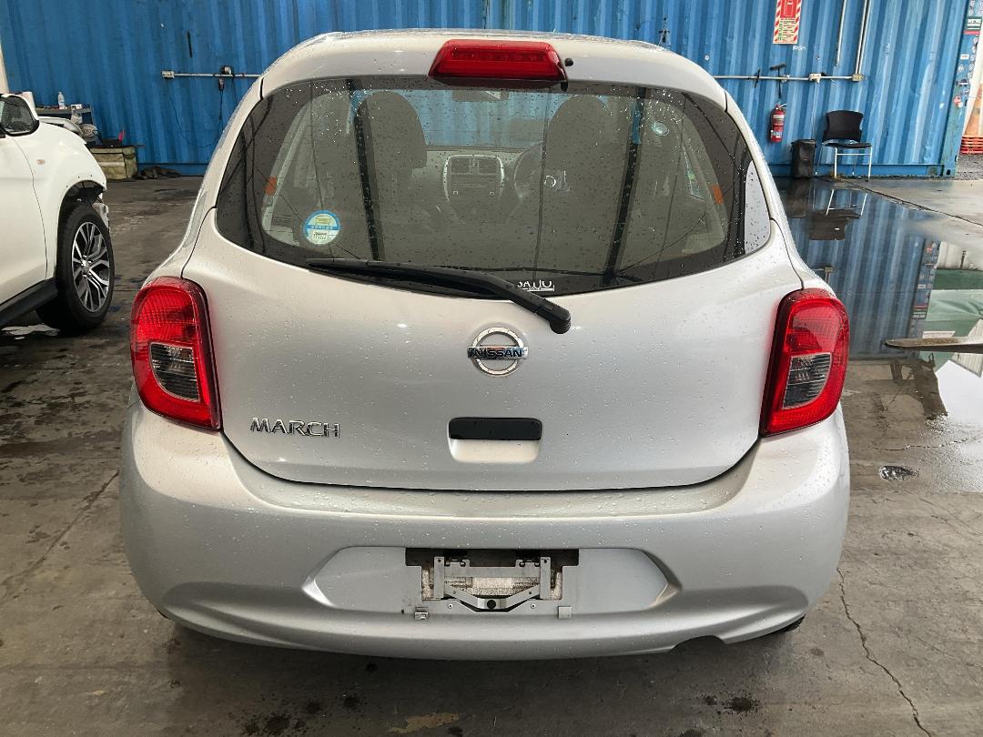 Photo '13' of Nissan March Photo '13' of Nissan March