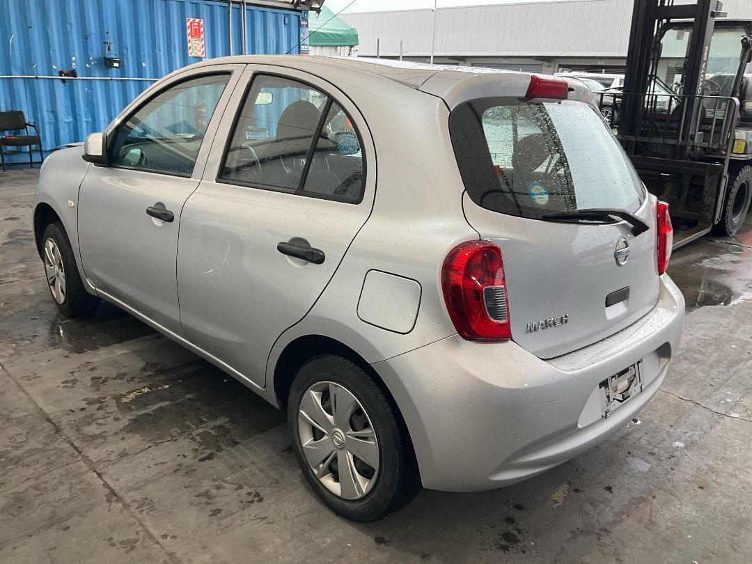 Photo '12' of Nissan March Photo '12' of Nissan March