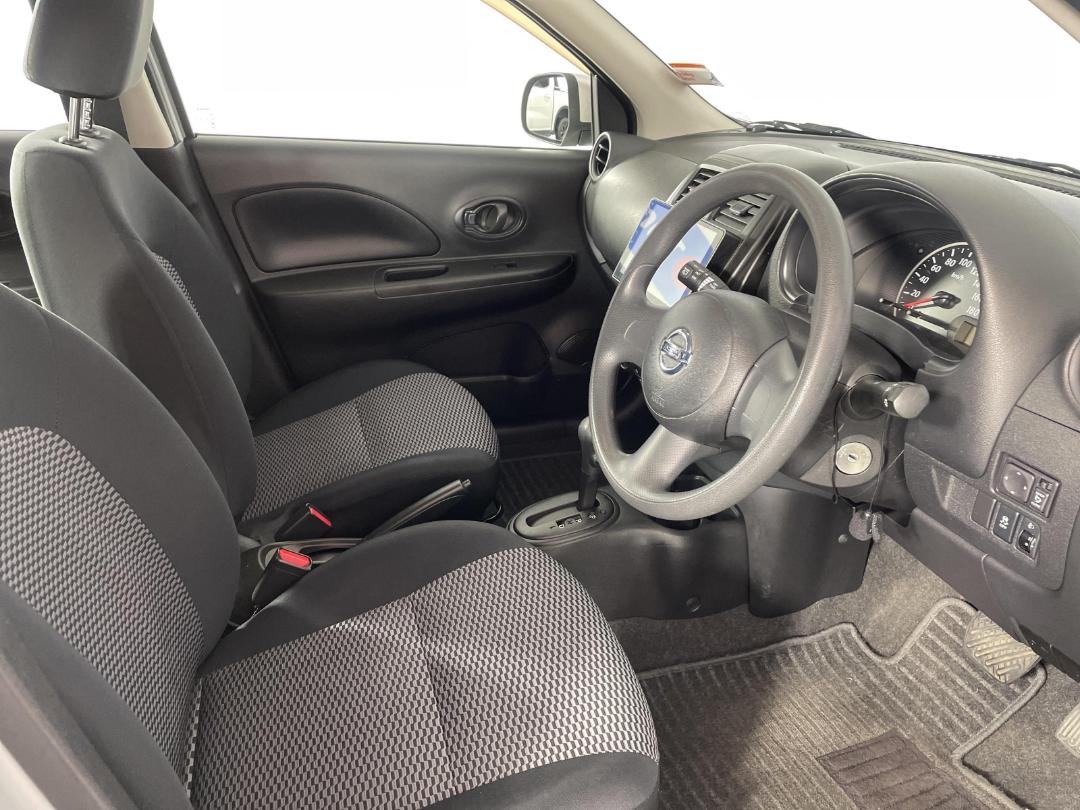 Photo '16' of Nissan March Photo '16' of Nissan March