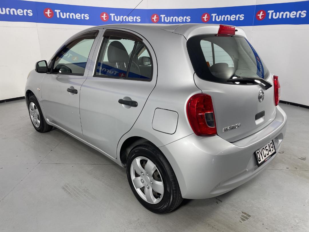 Photo '5' of Nissan March Photo '5' of Nissan March